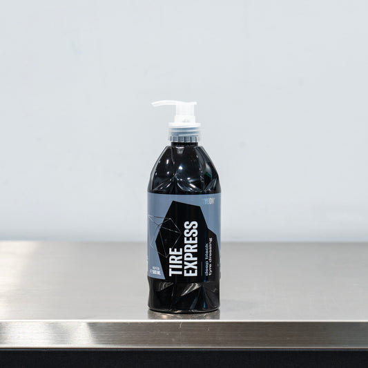 Gyeon Tire Express Tyre Dressing (Deep Black)